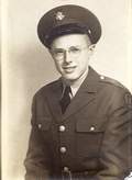 Lloyd's Army photo - 1943