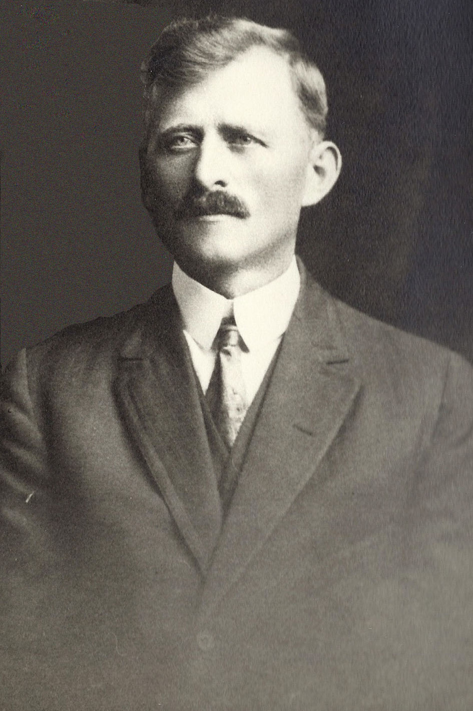 William Toll, Portrait